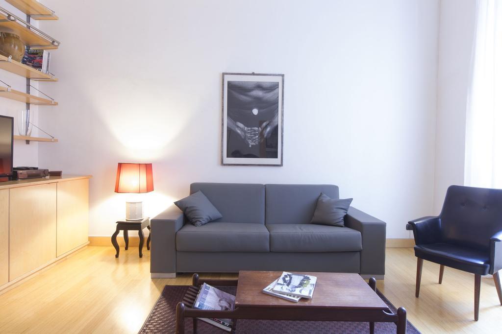 Orologio Charme - My Extra Home Rome Room photo